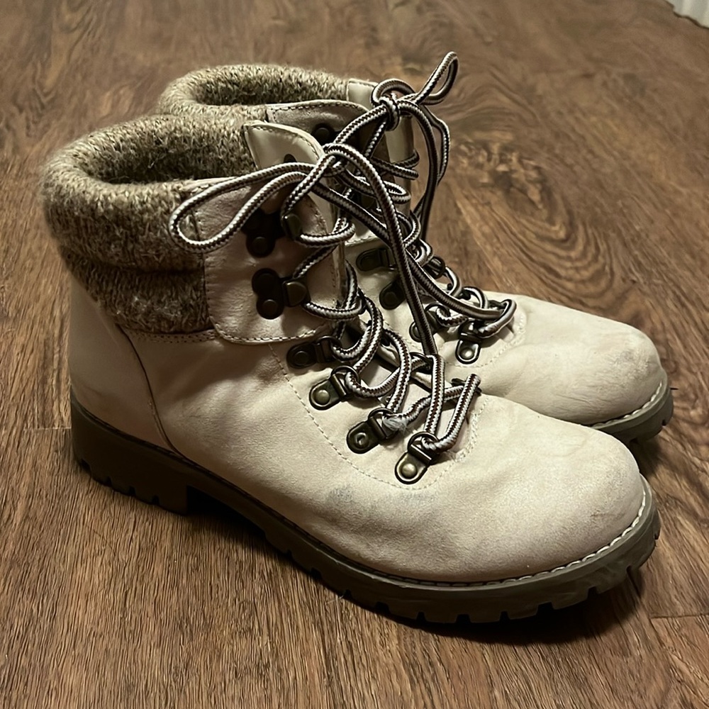 Cliffs by White Mountain Winter Boots size 6.5